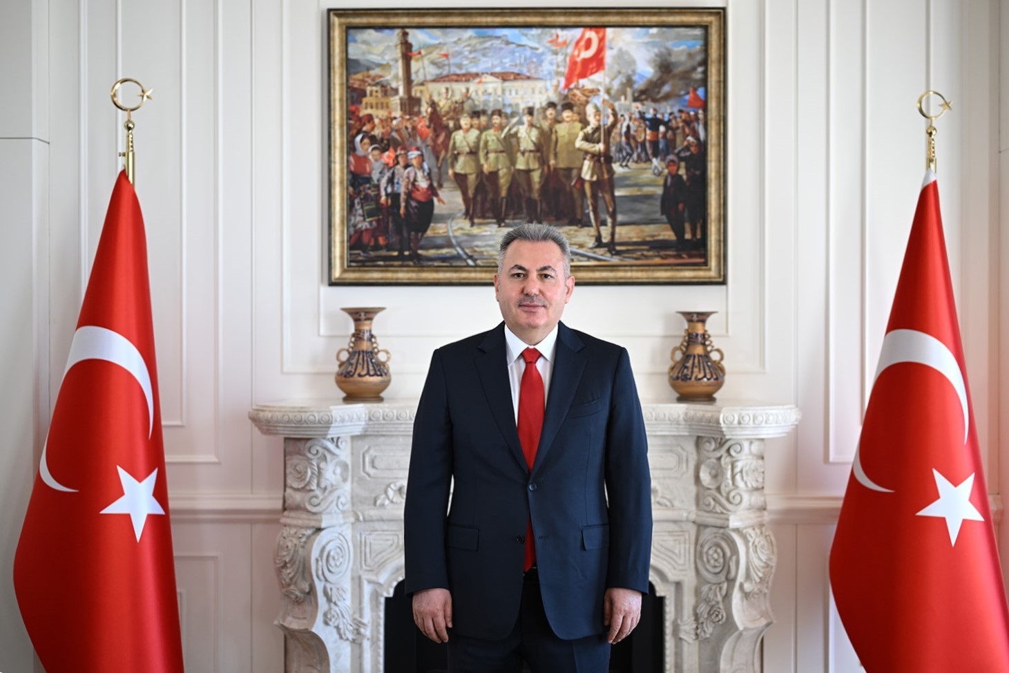 İZMİR'DE CUMHURİYETİN 101. YILINA YAKIŞIR KUTLAMALAR YAPILACAK